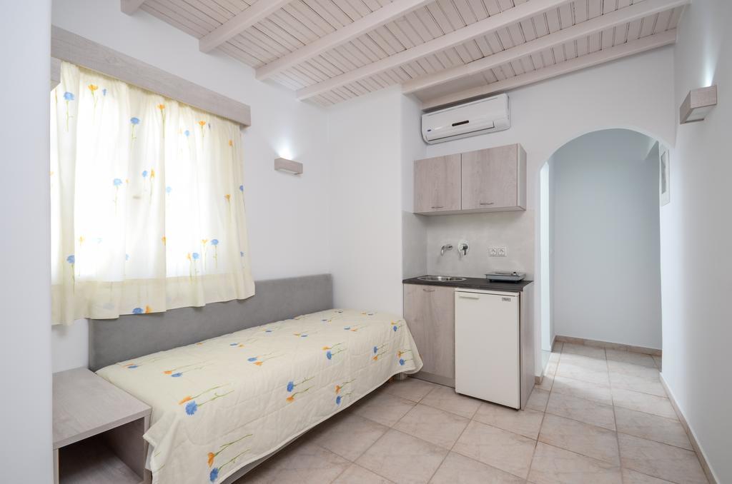 Pension Elena Agia Anna  Rom bilde