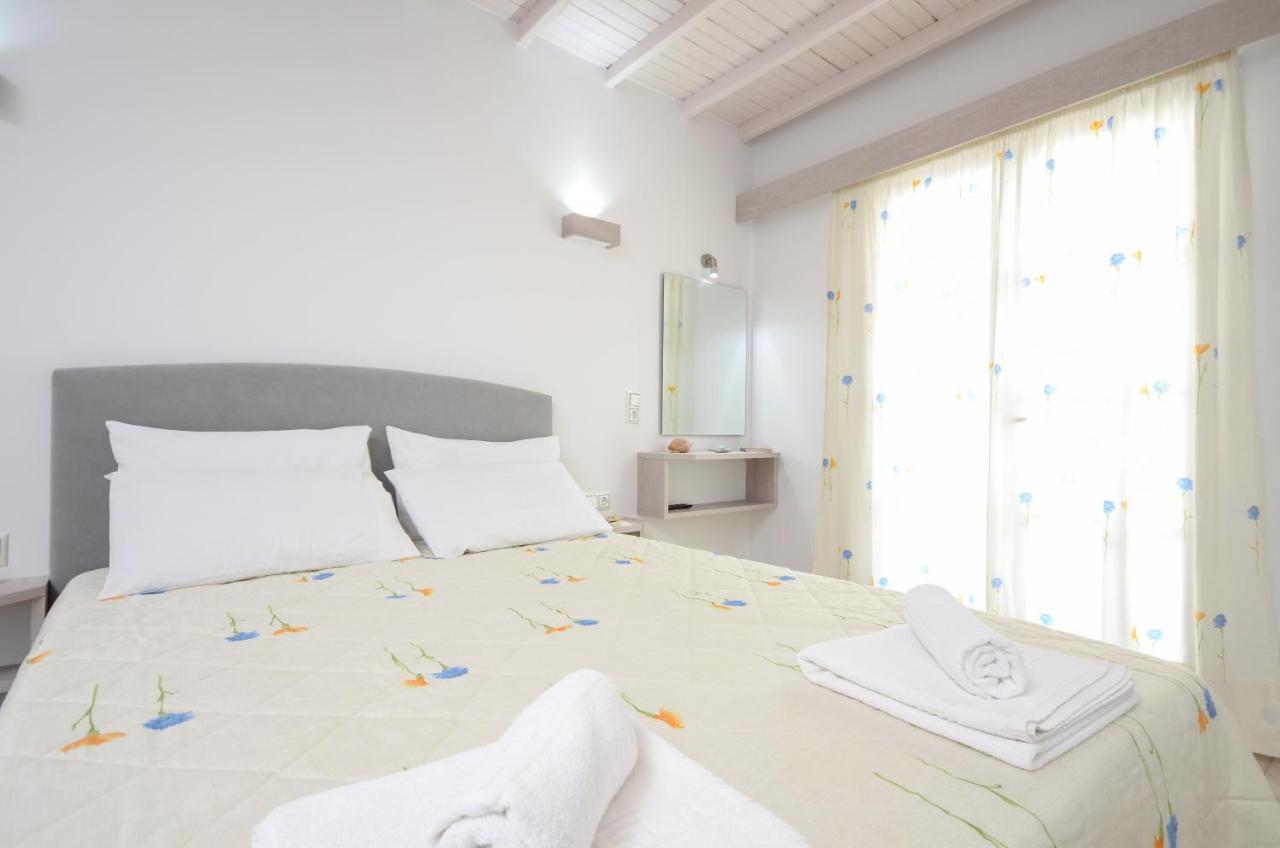Pension Elena Agia Anna  Rom bilde